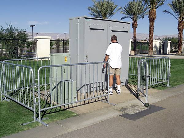 The power station installed with crowd control barrier with barricade gate.